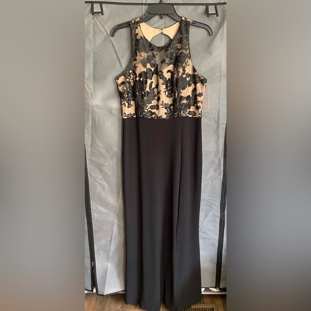 Color: Black Size: 12P